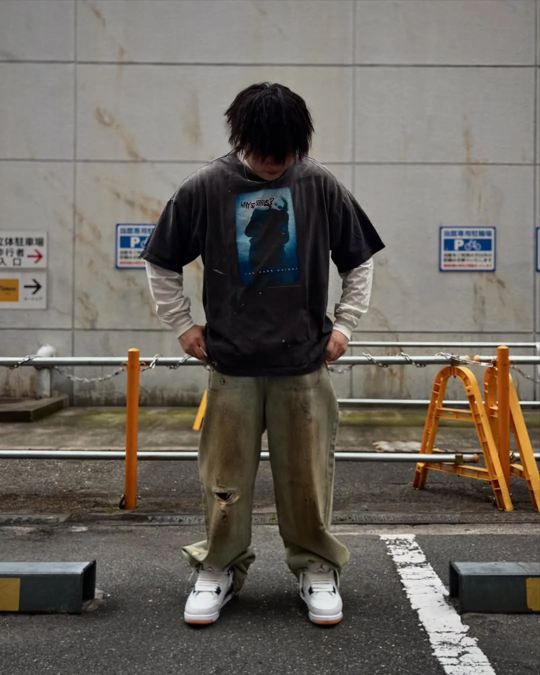 ⚠️This season's most important Batman-Joker IP collaboration SAINT Mxxxxxx x The Dark Knight BTM SS TEE/LIP/BLACK Dark Knight Batman collaboration Joker's Kiss/Joker Dagger retro distressed short-sleeves Washed black S-XL Assute ready-to-wear dyeing Ma Liu faded Re-washed to make old Genuine proofing Custom-made correct main mark Washed mark Differences see pictures and goods Top-notch printing technology God restores every detail of the original product